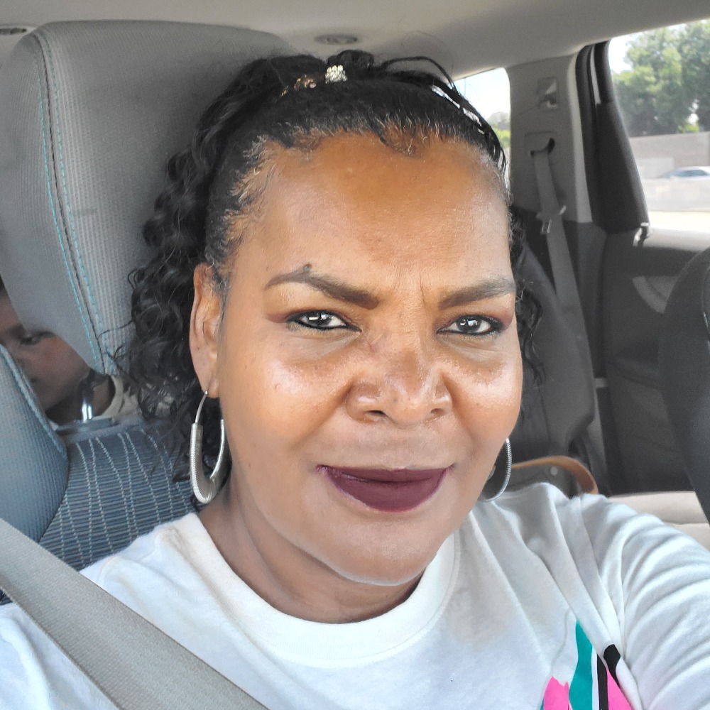 Meet your Posher, Tamala